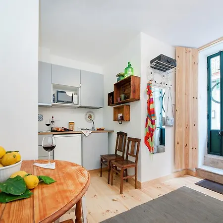 Apartamento In Historical Lisboa