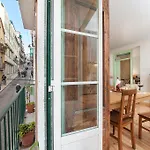 Appartement In Historical *