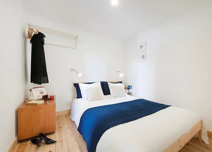 شقة In Historical