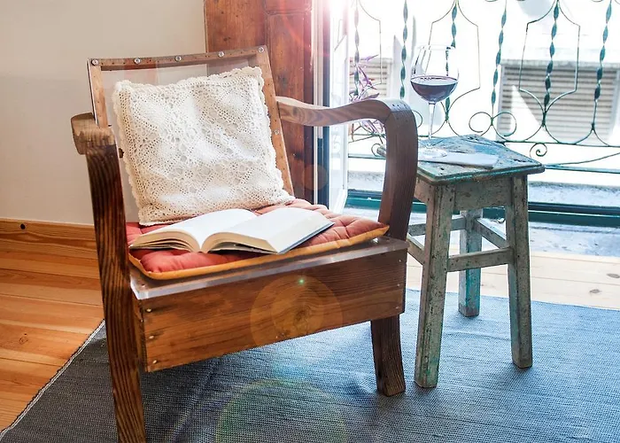 In Historical شقة *